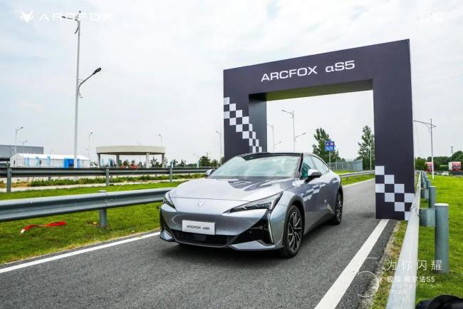 保理业务：盘活企业应收账款的金融利器