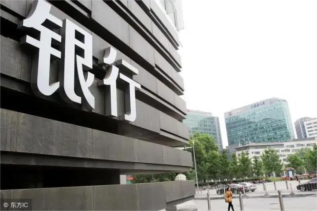 算法交易：重塑现代金融市场的技术引擎